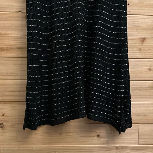 Misook Size Medium V Neck Striped Knit Knee Length Cocktail Dress LBD - Picture 4 of 12